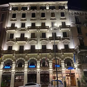 Mokinba King Hotel Milão